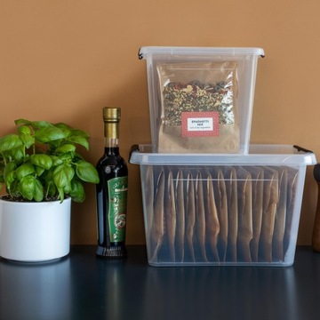 ПЛАСТИКОВЫЙ КОНТЕЙНЕР С КРЫШКОЙ МАЛЕНЬКАЯ КОРОБКА ДЛЯ ХРАНЕНИЯ 0,5 Л