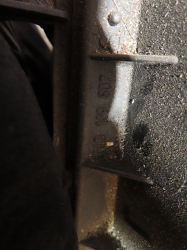 AUDI A3 8L FL 1.6 B POUZDRO FILTRU VZDUCHU