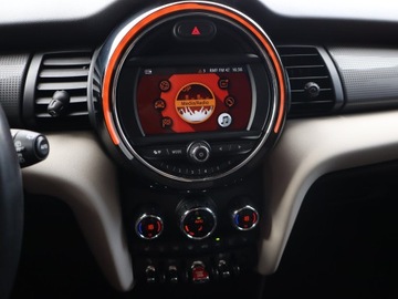 Mini Mini F56 Hatchback 3d Facelifting Cooper 1.5 136KM 2018 MINI 5-door Cooper, Salon Polska, 1. Właściciel, zdjęcie 11