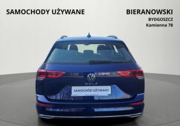 Volkswagen Golf VIII Variant 2.0 TDI 150KM 2022 Volkswagen Golf Variant Tempomat proaktywny ACC- Virtual Cockpit- Alcantar, zdjęcie 4
