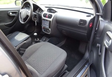Opel Corsa C 1.2 ECOTEC 75KM 2003 Opel Corsa 1.2ben,klima,centralny zamek,oplacona gotowa do rej. 1.2 75KM, zdjęcie 9