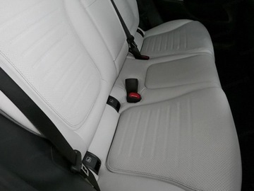 Mercedes GLC C254/X254 Coupe 2.0 220d 197KM 2025 GLC Coupe 220 d 4-Matic AMG Line 2.0 (197KM) 2025, zdjęcie 13