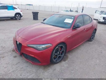 Alfa Romeo Giulia II Sedan Facelifting 2.0 Turbo 280KM 2022 Alfa Romeo Giulia Veloce Ti 2022 2.0 Benzyna 280KM, zdjęcie 1