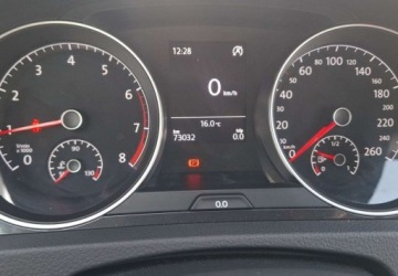 Volkswagen Golf VII Hatchback 3d Facelifting 1.0 TSI 110KM 2018 Volkswagen Golf VII 1.0 TSI BMT Trendline Benzyna 110KM, zdjęcie 9