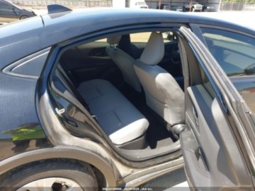 Toyota Prius V (XW60) 2024 Toyota Prius Le 2024 2.0 Hybryda 150KM, zdjęcie 12