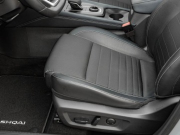 Nissan Qashqai III Crossover 1.3 DIG-T MHEV 158KM 2023 Nissan Qashqai CB213RC#1.3 DIG-T mHEV 4x4 Tekna, zdjęcie 12