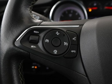 Opel Insignia II Sports Tourer 1.5 Turbo 140KM 2017 Opel Insignia Innovation półskóra niski, zdjęcie 30