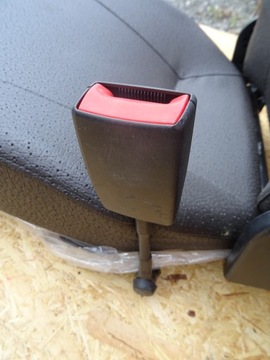 СИДЕНИЕ ISRI 19327/0400 61070289205-8