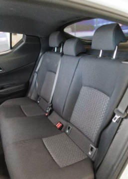 Toyota C-HR I Crossover Facelifting 1.8 Hybrid 122KM 2023 Toyota C-HR 1.8 Hybrid Style 1.8 Hybryda 122KM, zdjęcie 26