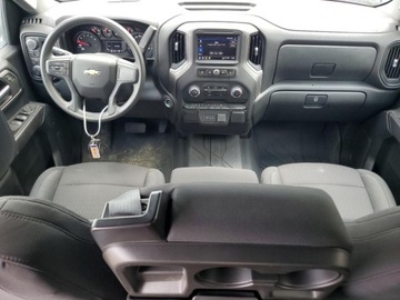 Chevrolet Silverado II 2022 Chevrolet Silverado K1500 Custom 2022 2.7l 2.7 Benzyna 310KM, zdjęcie 8