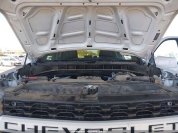 Chevrolet Silverado II 2022 Chevrolet Silverado 1500 ltd short bed custom, 2022r., 4x4, 2.7L 2.7 310KM, zdjęcie 11