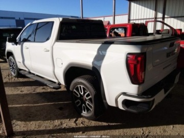  GMC Sierra GMC SIERRA 1500 4WD SHORT BOX AT4 6.2 Benzyna 426KM, zdjęcie 4