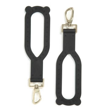 Черно-золотые крючки для крепления сумки к коляске La Millou.