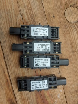 Czujnik Sensor Uderzeniowy Chrysler 300C 04671779AC
