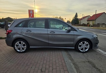 Mercedes Klasa B W246 Sports Tourer 200 BlueEFFICIENCY 156KM 2015 Mercedes-Benz Klasa B 1.6Benzynaniski przebiegZarejestrowana w Polsce 1.6, zdjęcie 6