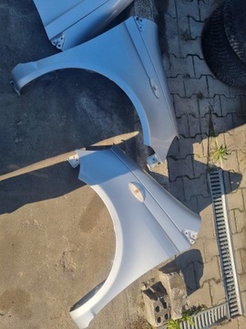 BLATNÍK LEVÝ PŘEDNÍ TOYOTA YARIS I