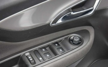 Opel Mokka I SUV 1.7 CDTI ECOTEC 130KM 2013 Opel Mokka 1.7D 4x4 2 KPL KOL Hak Sprowadzony Oplacony 1.7 Diesel, zdjęcie 13