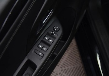 Opel Corsa F Hatchback 5d 1.2 Turbo 100KM 2021 Opel Corsa Bogata wersja wyposazenia _ Benzyna 100 KM _ 1.2 Benzyna 100KM, zdjęcie 15