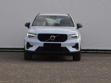 Volvo XC40 2025 VOLVO XC40 B3 Plus Dark Suv 2.0 (163KM) 2025, zdjęcie 3