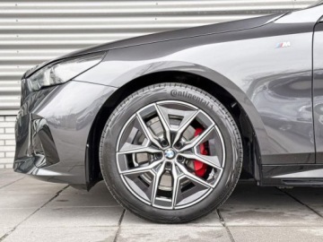 BMW Seria 5 G90-91 Touring 2.0 520d 197KM 2026 BMW Seria 5 Touring 520d xDrive Sport Combi 2.0 (197KM) 2026, zdjęcie 15