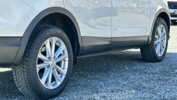 Nissan Qashqai II Crossover 1.6 DIG-T 163KM 2015 Nissan Qashqai Benzyna Moc 163KM Zarejestrowany, zdjęcie 5