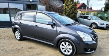 Toyota Corolla Verso AR10 1.8 i 130KM 2009 Toyota Corolla Verso BENZYNA 7 FOTELI KLIMA super okazja polecamy, zdjęcie 10