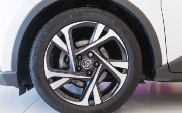 Toyota C-HR I Crossover Facelifting 1.8 Hybrid 122KM 2023 Toyota C-HR 1.8 Hybrid Style 1.8 Hybryda 122KM, zdjęcie 17