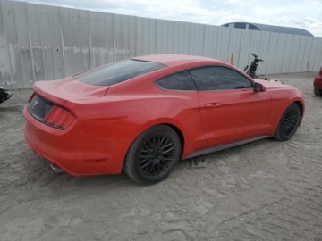 Ford Mustang VI 2015 Ford Mustang 2015 3.7 Benzyna 300KM, zdjęcie 3