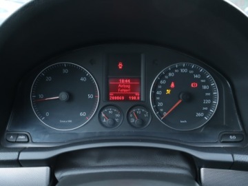 Volkswagen Jetta V 1.9 TDI 105KM 2006 VW Jetta 1.9 TDI, Klima, Klimatronic,ALU, zdjęcie 10