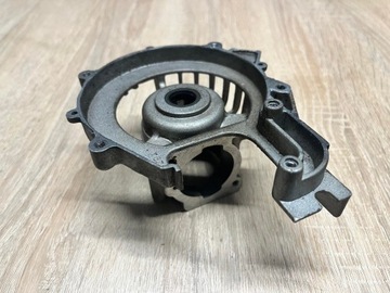 КОРПУС ДВИГАТЕЛЯ HOMELITE HT-17 KARTER