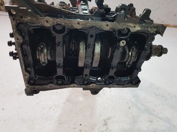 НИЖНИЙ БЛОК ДВИГАТЕЛЯ HYUNDAI KIA 1.6 CRDI D4FB