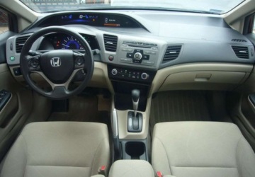 Honda Civic IX 2012 Honda Civic Honda Civic 1.8 Comfort 1.8 Benzyna 140KM, zdjęcie 19