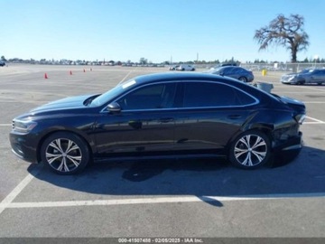 Volkswagen Passat B8 2021 Volkswagen Passat 2021 VOLKSWAGEN PASSAT 2.0T SE 2.0 Benzyna 174KM, zdjęcie 8