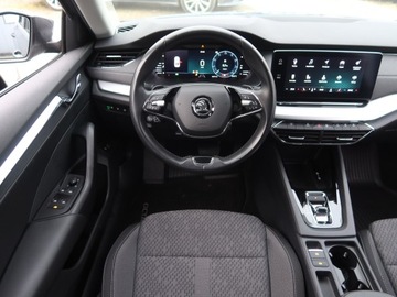 Skoda Octavia IV Liftback 1.5 TSI EVO 150KM 2022 Skoda Octavia 1.5 TSI e-tec, Salon Polska, zdjęcie 19