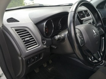 Mitsubishi ASX I SUV Facelifting 2015 1.6 117KM 2016 Mitsubishi ASX 1.6 Benzyna 117KM # Klimatronik #, zdjęcie 11