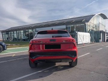 Audi Q3 III Sportback 2.0 40 TFSI 204KM 2025 AUDI Q3 TFSI quattro S line Sportback Suv 2.0 (204 KM) 2025, zdjęcie 1