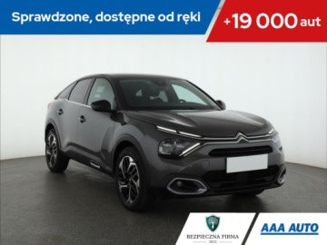 Citroen C4 III SUV 1.2 PureTech 130KM 2023 Citroen C4 1.2 PureTech, Salon Polska, Serwis ASO