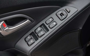 Hyundai ix35 SUV 1.7 CRDi 115KM 2013 Hyundai ix35 1.7CRDI 01.2013 116KM Skora Navi ALu Climatron Full Serwis, zdjęcie 15