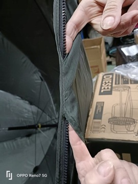 ПОЗИТИВНЫЙ ЗОНТ ДЛЯ РЫБАЛКИ ПОЛНАЯ ПАЛАТКА 2,5 м 2 КАЧЕСТВО НЕБОЛЬШИЕ ПОВРЕЖДЕНИЯ