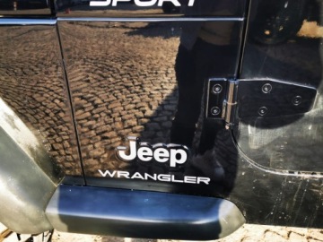 Jeep Wrangler II 4.0 i 178KM 2006 JEEP WRANGLER II (TJ) Wyciągarka, Manual, 53611 mil,2xklucz, 4.0 i 178KM, zdjęcie 5