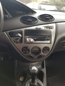 Ford Focus I Hatchback 1.6 16V 100KM 2004 Ford Focus GAZkrajowyBEZWYPAKOWY Stan Bardzo dobry, zdjęcie 11