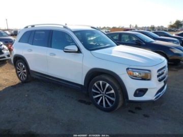 Mercedes GLB 2020 Mercedes-Benz GLB 2020 Mercedes-Benz GLB GLB 250 SUV 2.0 Benzyna 221KM, zdjęcie 7