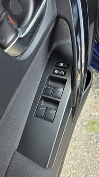 Toyota Auris II Hatchback 5d Facelifting 1.8 Hybrid 136KM 2018 Toyota Auris 1.8 HSD136KM Bardzo dobry Vat 23%, zdjęcie 12