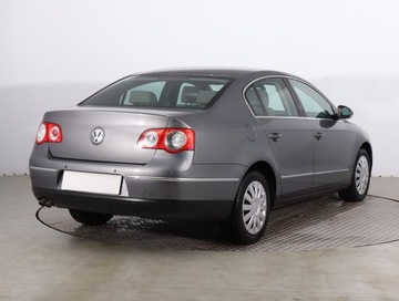 Volkswagen Passat B6 2005 VW Passat 2.0 TDI, Klima, Klimatronic, Tempomat, zdjęcie 4