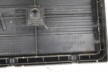 KRYT VENTILU LEVÝ BMW M62 V8 E31 E38 E39 E52 E53 1702857