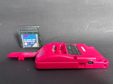 Цветная консоль Nintendo Game Boy + игра