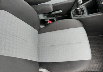 Kia Venga Mikrovan 1.6 DOHC CVVT 125KM 2015 Kia Venga 1.6Benz.125KM 6Bieg.LEDY Klima Parktr.aux USB 2xOpon Faktura Gwa, zdjęcie 14