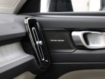 Volvo XC40 2026 VOLVO XC40 B3 Ultra Dark Suv 2.0 (177KM) 2026, zdjęcie 18