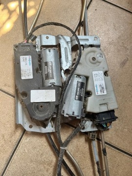 SILNICZEK SZYBERDACHU ESPACE IV 4 1710626A