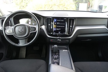 Volvo XC60 II 2021 Volvo XC 60 kamera, czujniki park., klimatyzacja 2strefowa, CarPlayAA, LED, zdjęcie 6